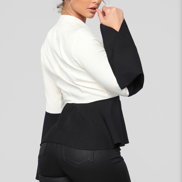 Colorblock Blazer - Picture 4 of 6